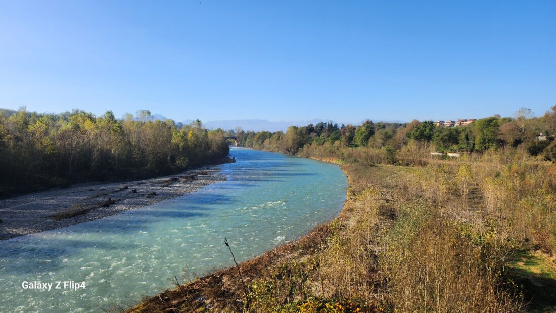 Fiume Stura di Demonte a dx Sentiero del Pescatore a Fossano. fiume Stura di Demonte lato destro